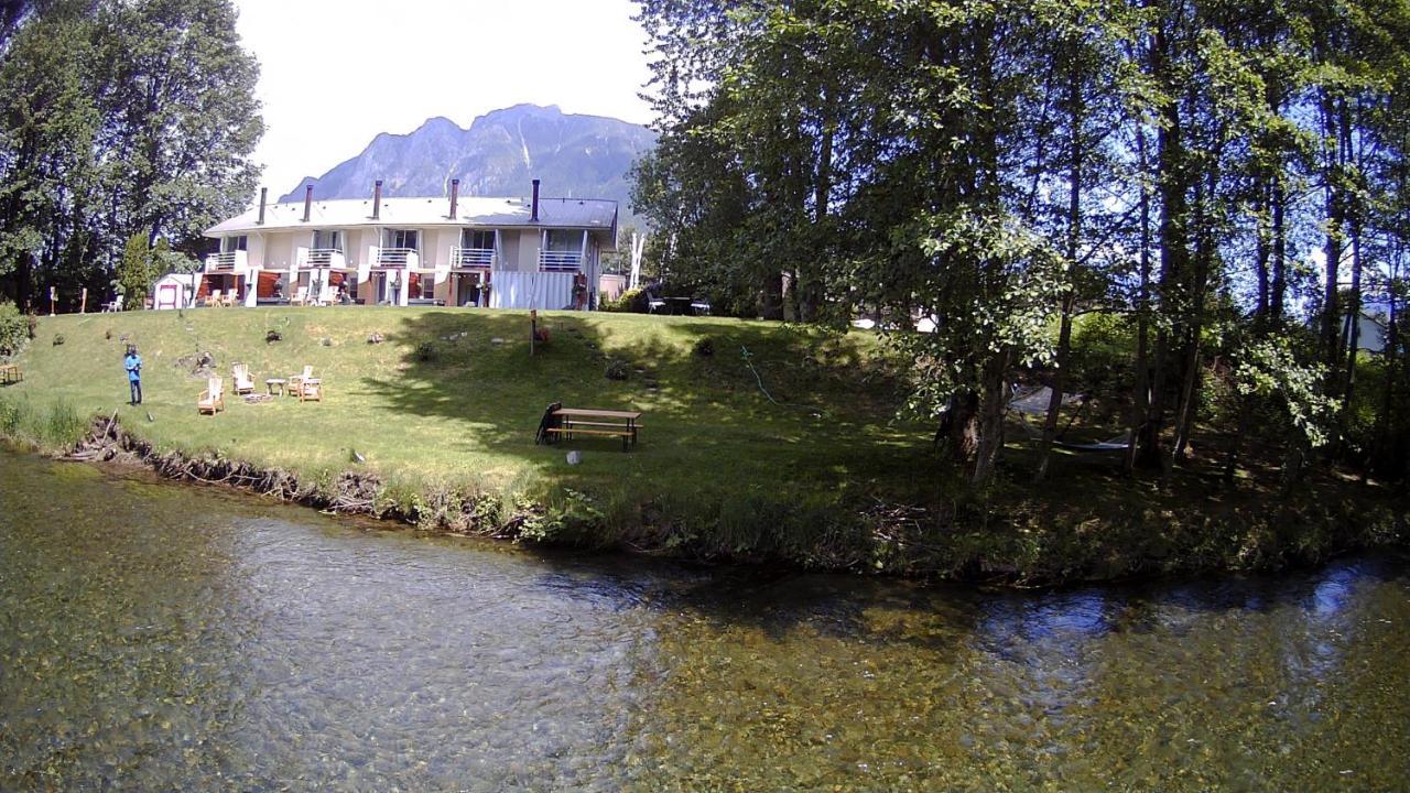Moon River Suites #1 North Bend Zewnętrze zdjęcie